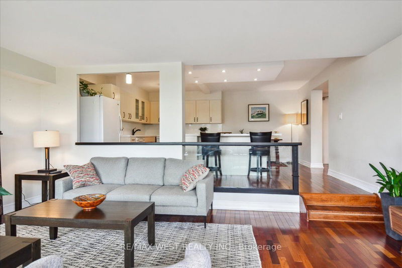 home for sale on 401-270 Scarlett Road