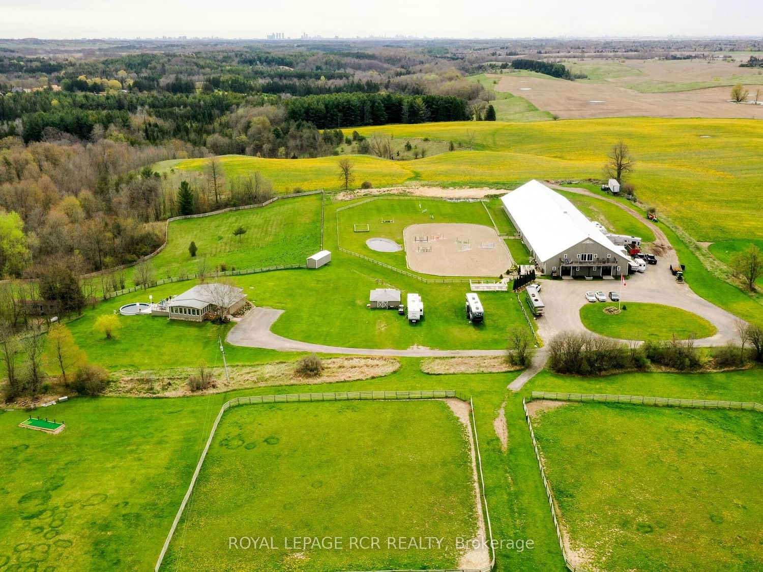 Detached House sold at 9759 Castlederg Sideroad, Caledon, Rural Caledon, L7E 0S3 - MLS: W8341848