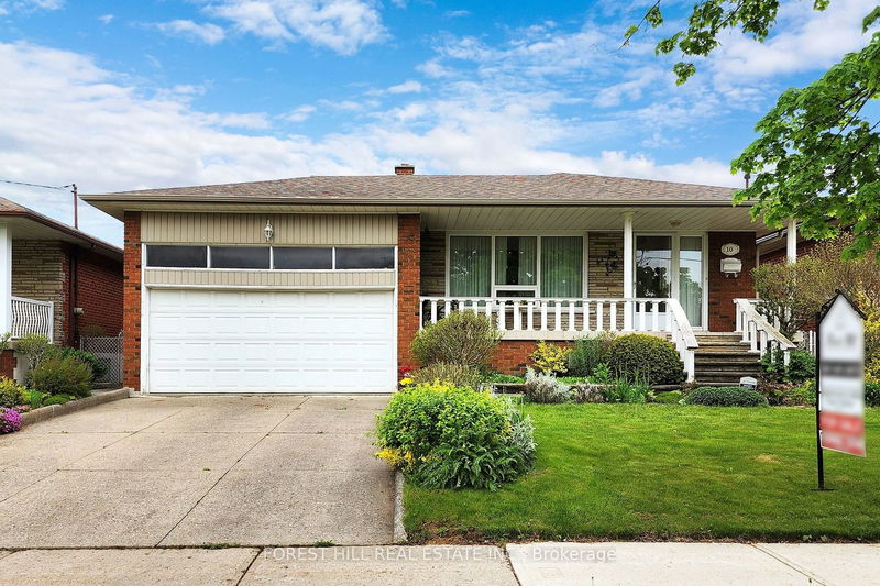 home for sale on 10 Dundee Drive