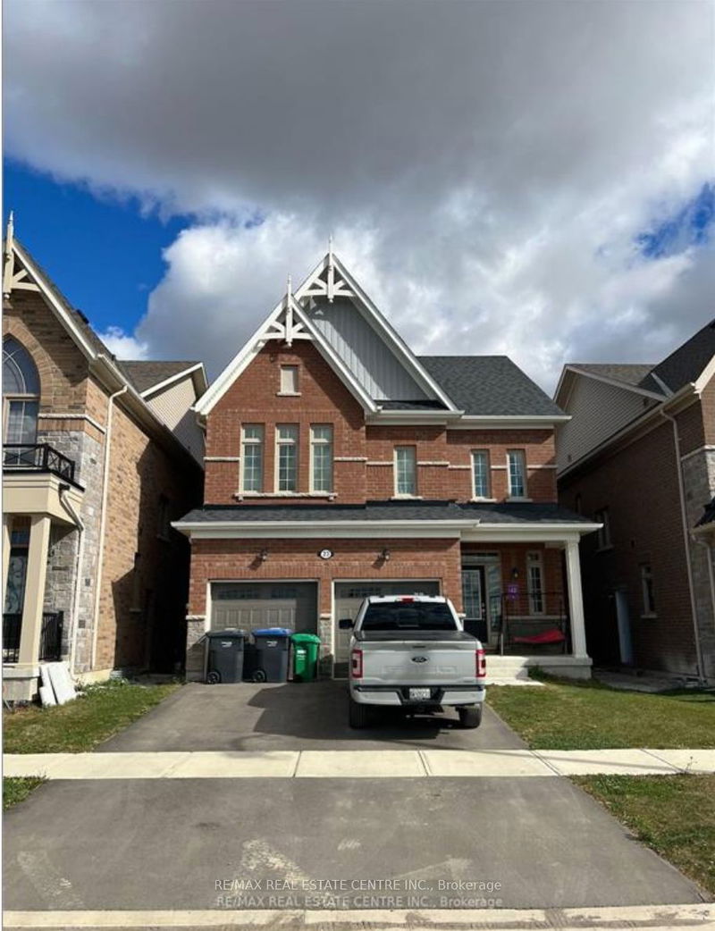 home for lease on 23 Neil Prom
