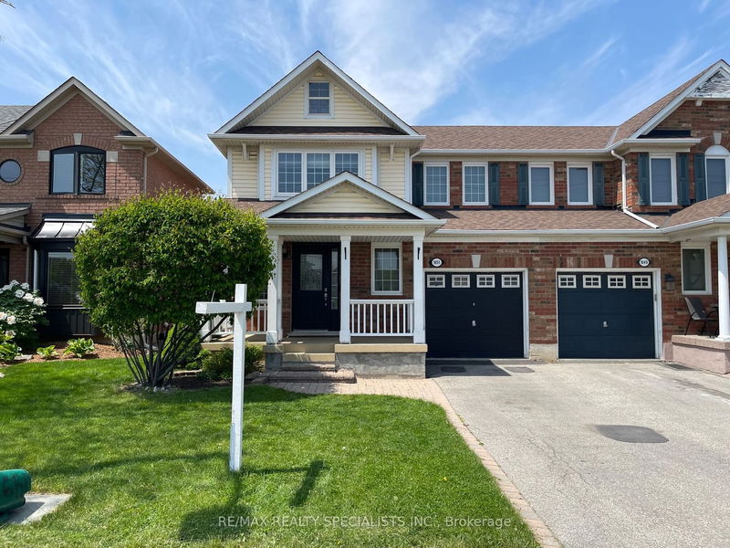 home for lease on 1651 Gowling Terrace