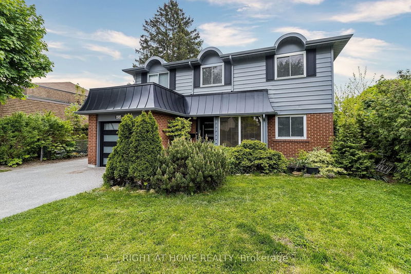 home for sale on 454 Lolita Gdns
