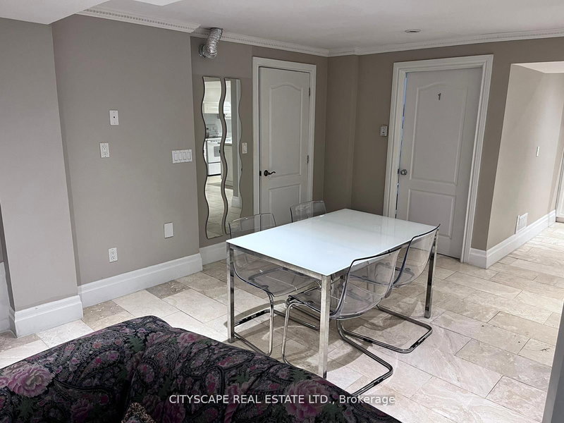 4562 Penhallow Rd, Mississauga, L5V 1E8 | Image 3