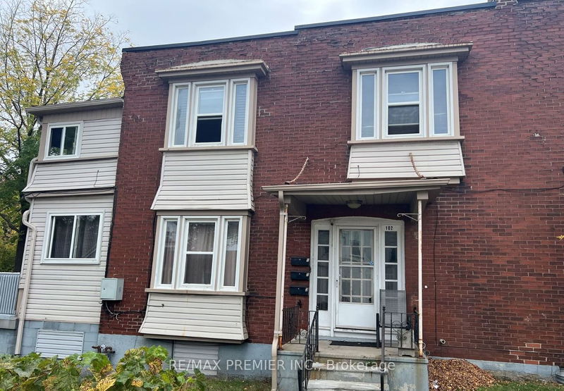 home for lease on 2-102 Thirty Ninth Street W