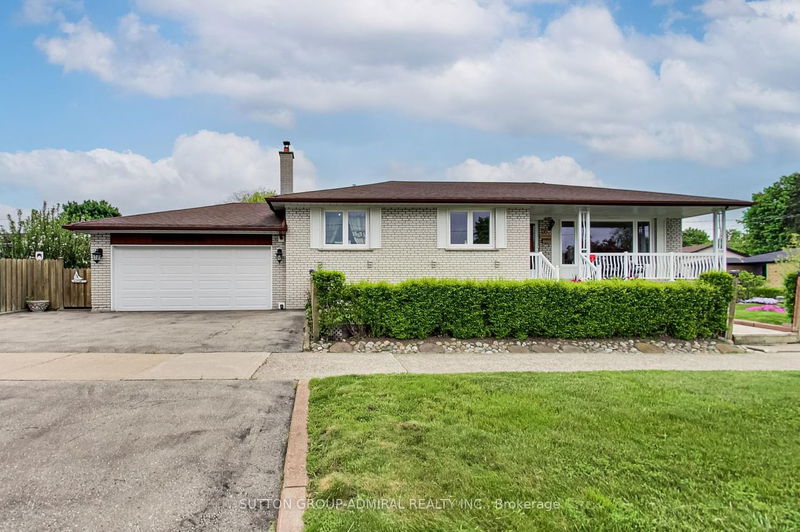 home for sale on 35 Stanwood Crescent