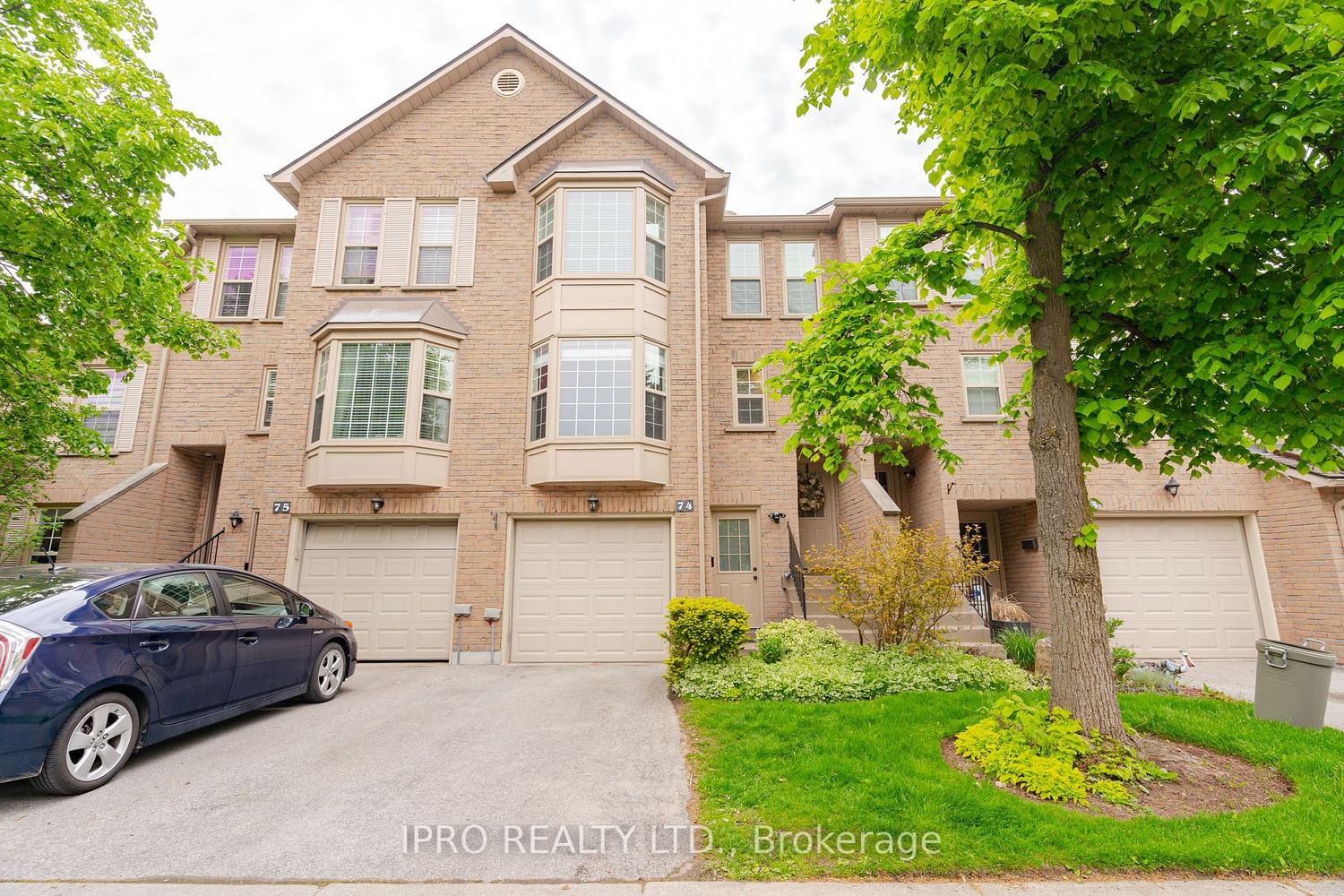 Listing Image 0