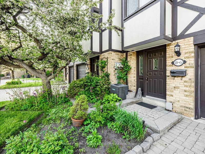 home for sale on 6-8 Bradbrook Road