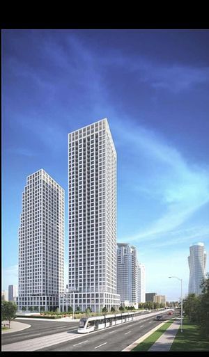 home for lease on 1004-36 Elm Drive W