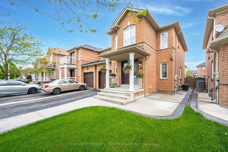 home for sale on 47 Saddleback Square