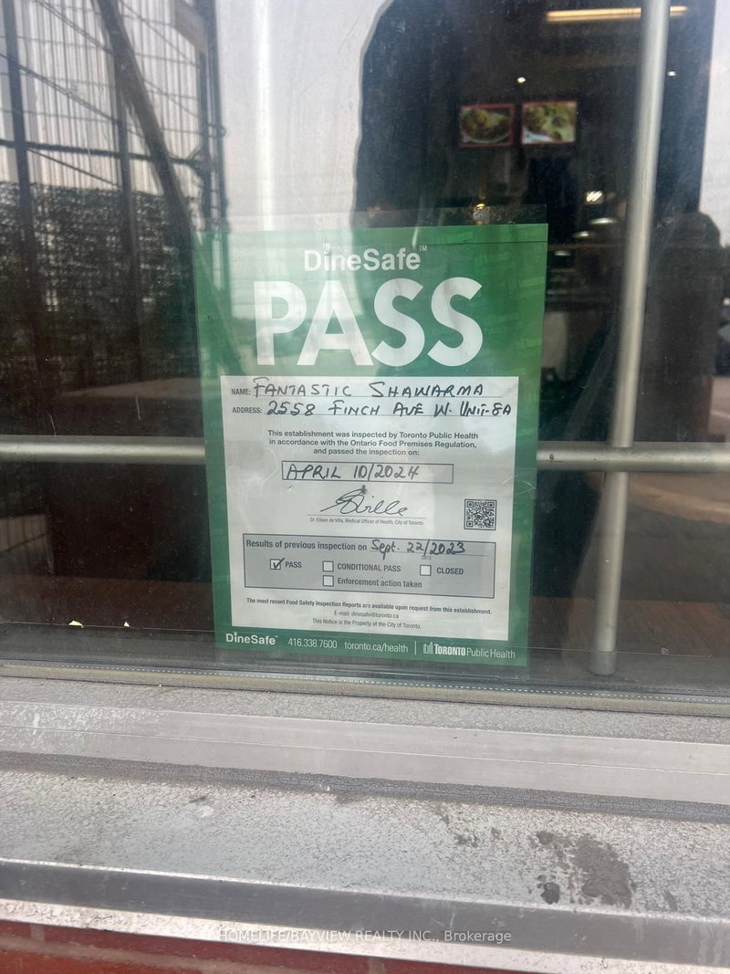 8A - 2558 Finch Ave W, Toronto, M9M 2G3 | Image 2