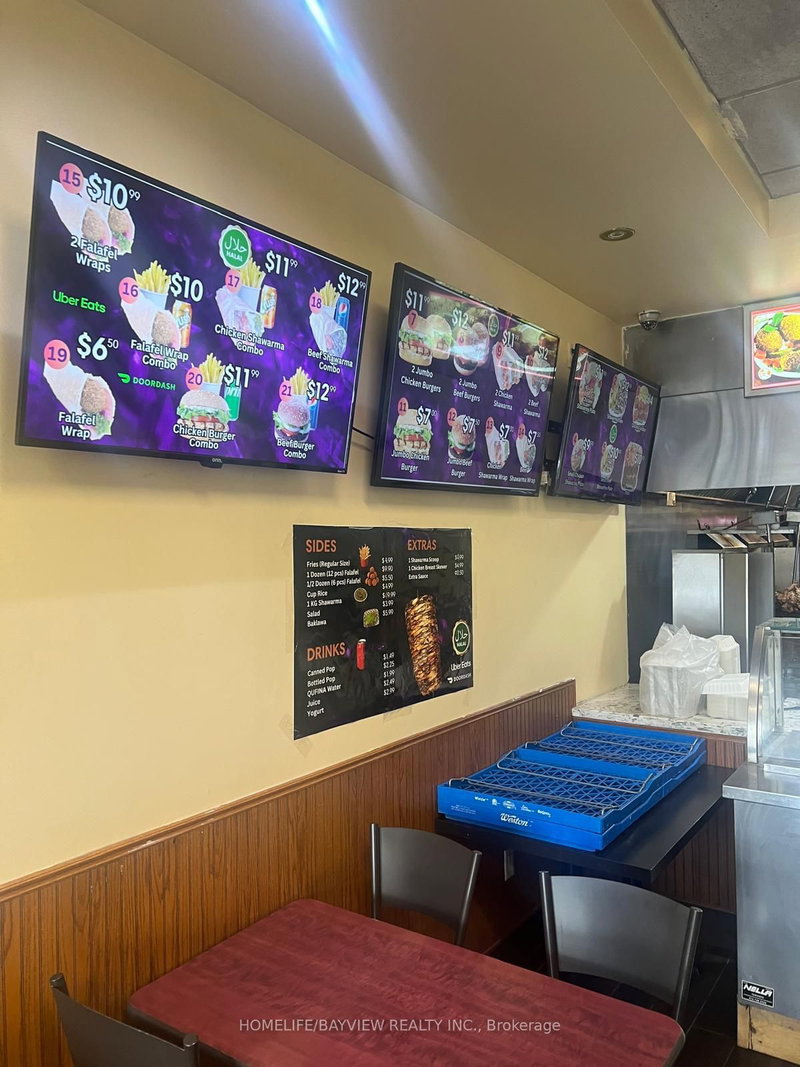 8A - 2558 Finch Ave W, Toronto, M9M 2G3 | Image 3