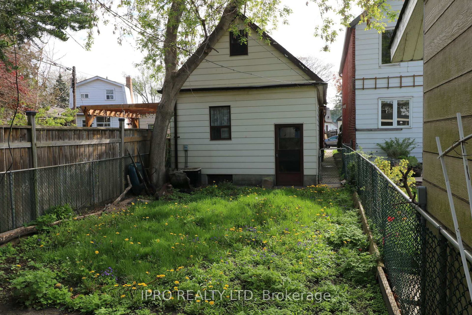 Listing Image 2