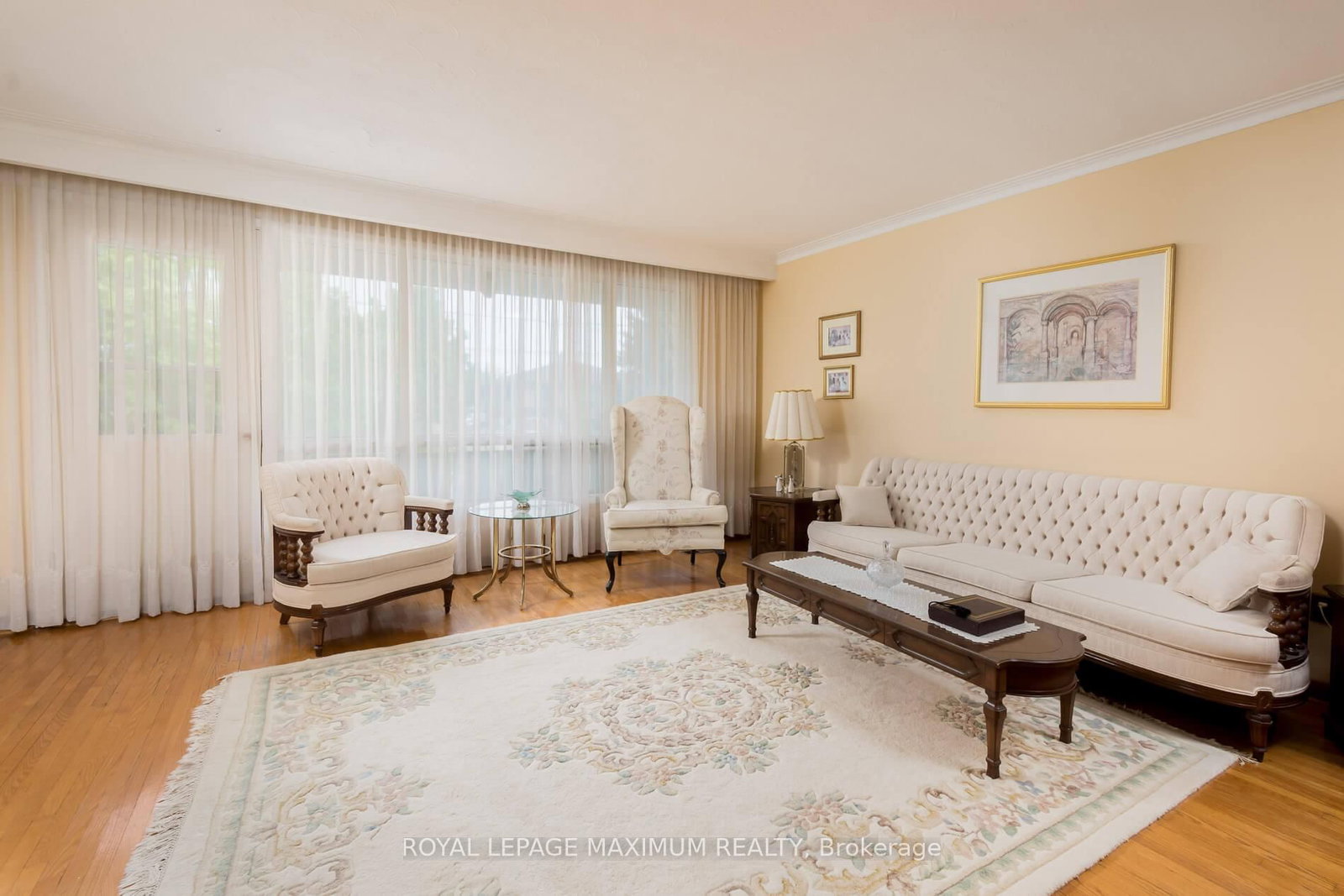 Listing Image 7
