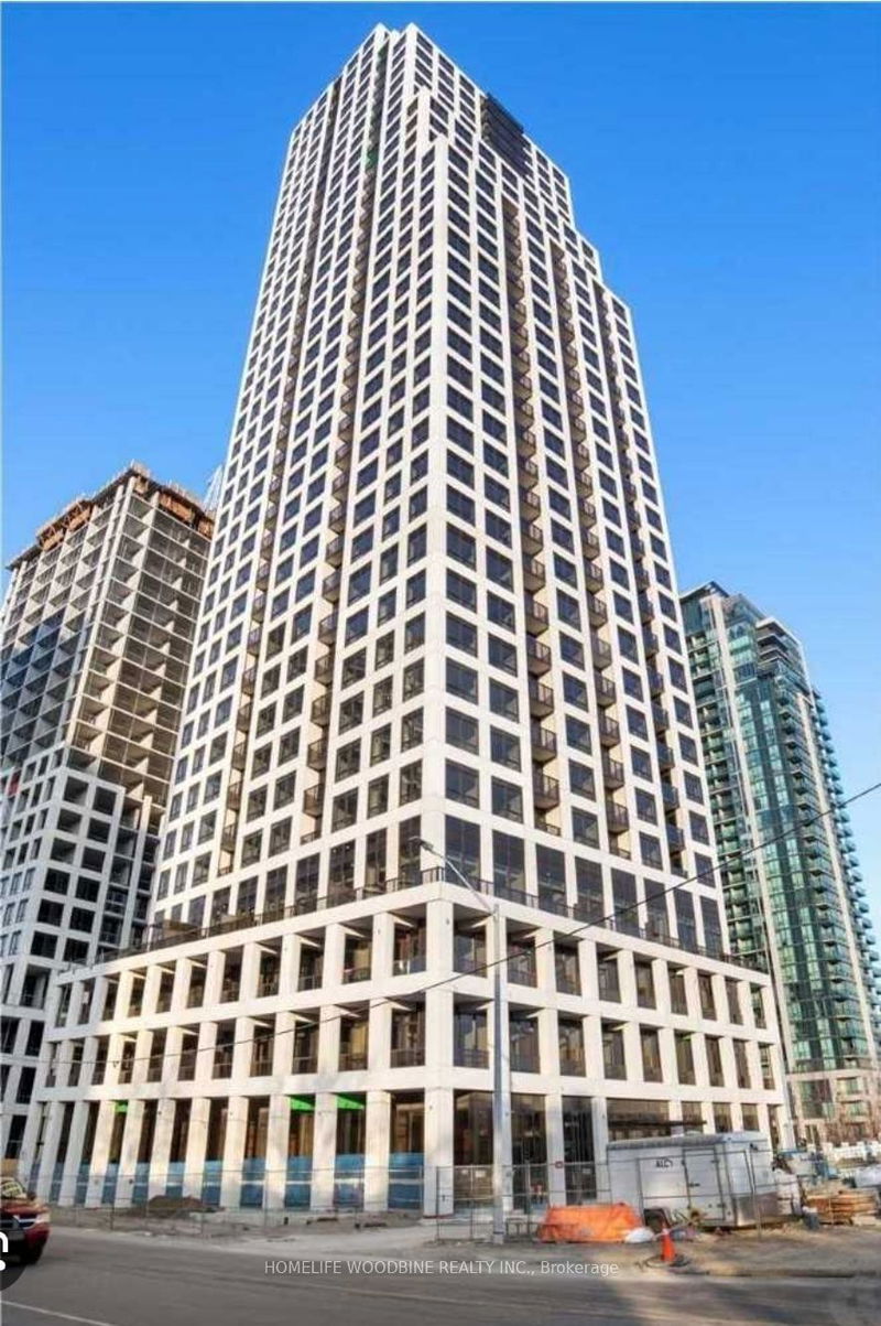 home for lease on 2706-36 ELM Drive