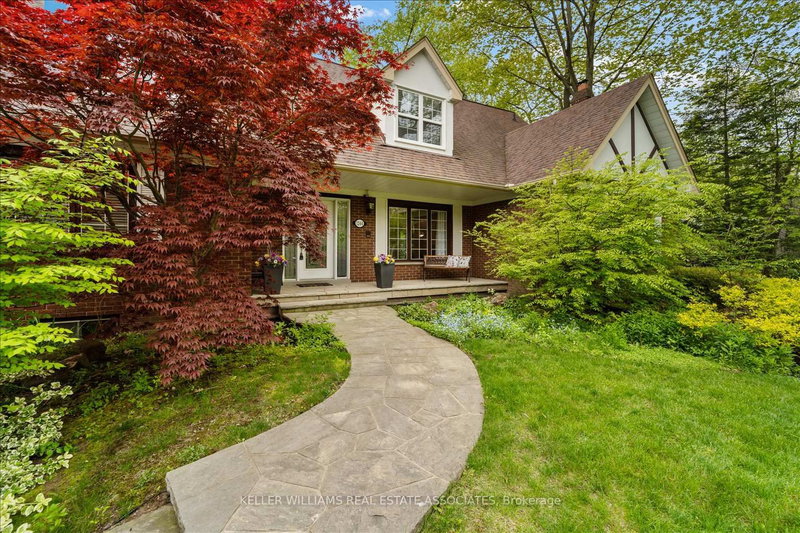 1244 Woodland Ave, Mississauga, L5G 2X9 | Image 2