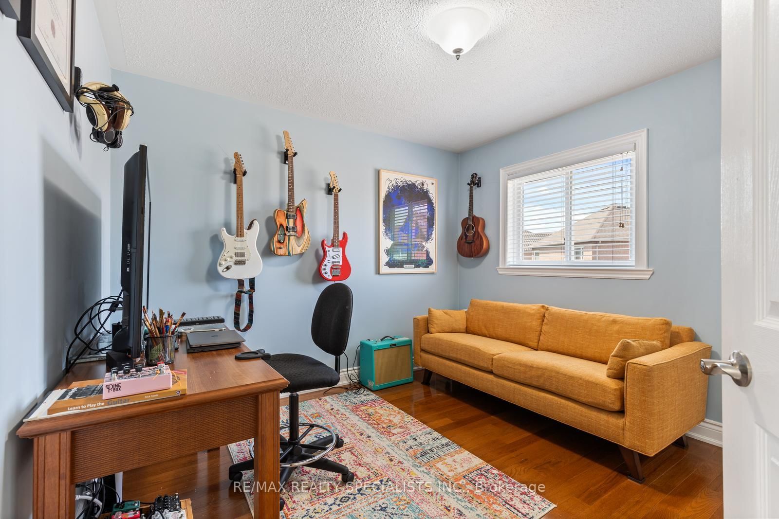 Listing Image 22