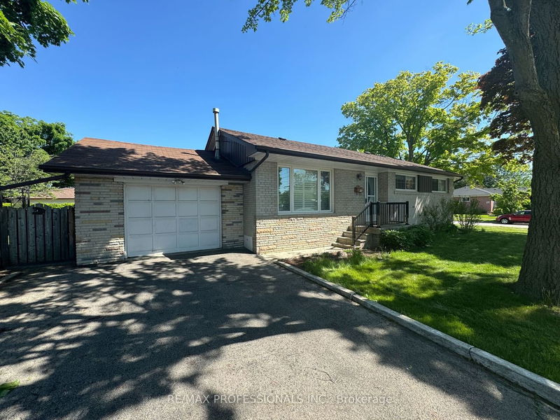 home for sale on 27 Honbury Road