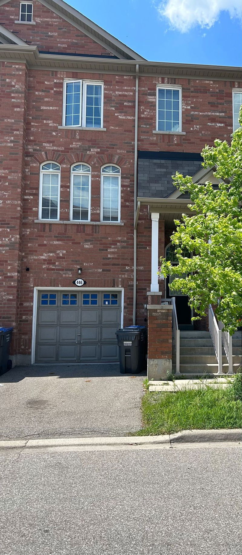 home for lease on 446 Aspendale Crescent