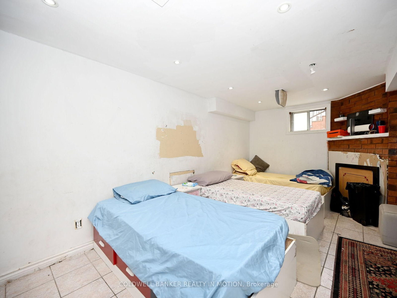 Listing Image 25