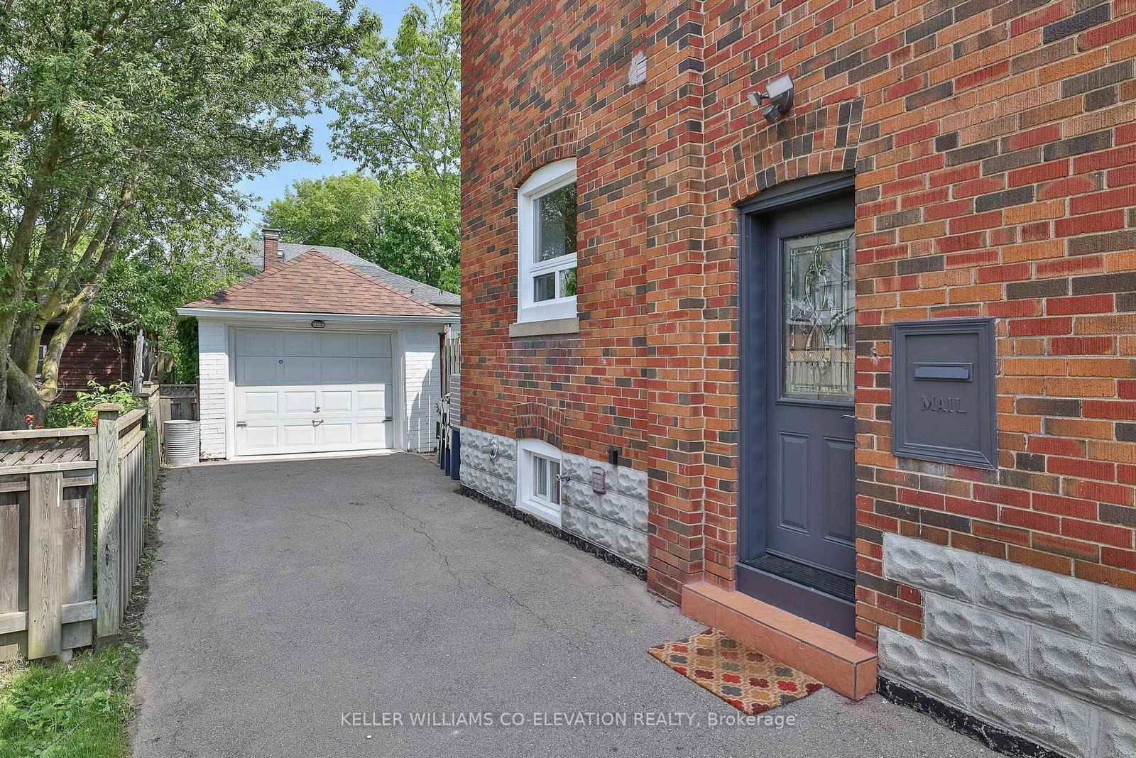 Listing Image 33