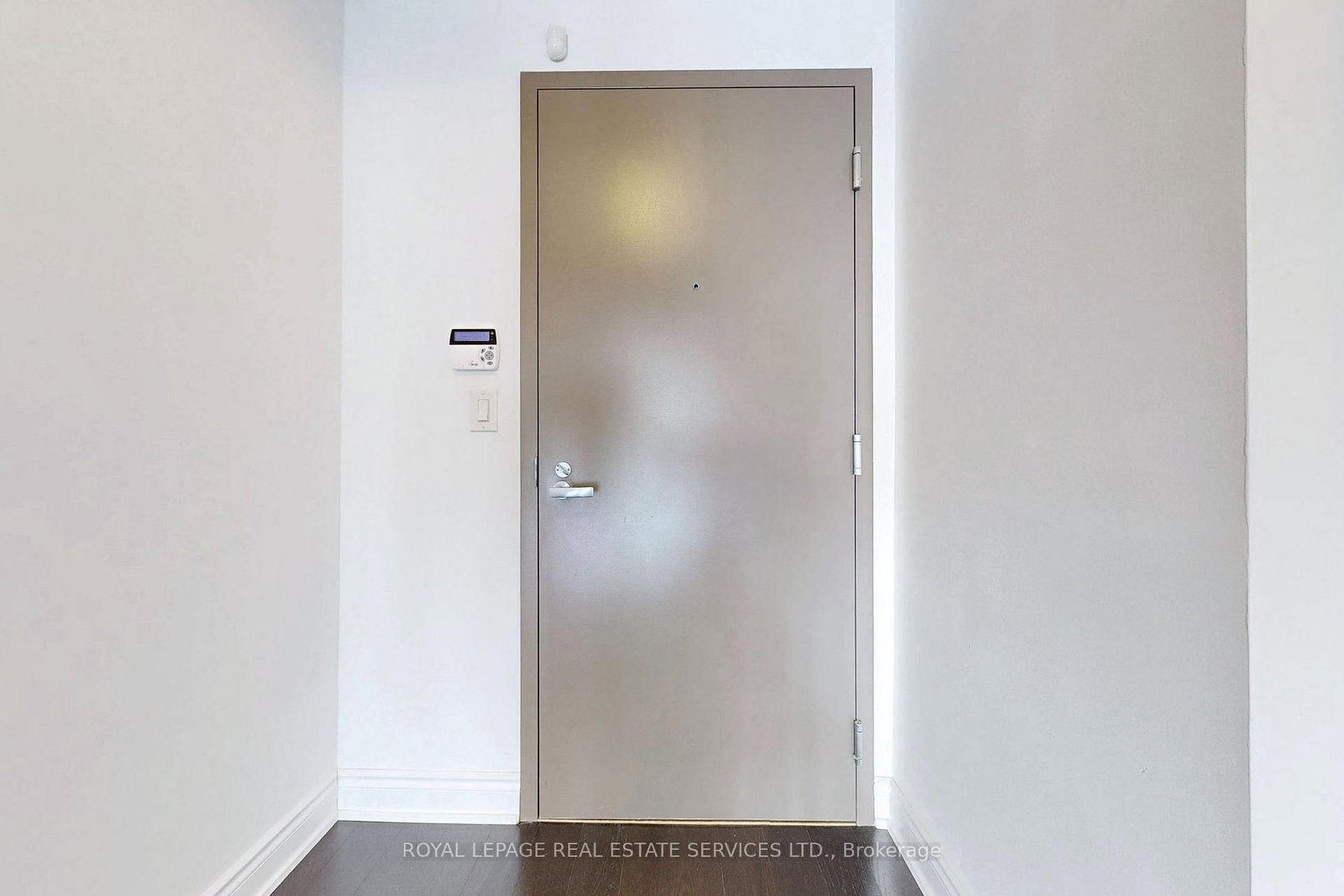 Listing Image 27
