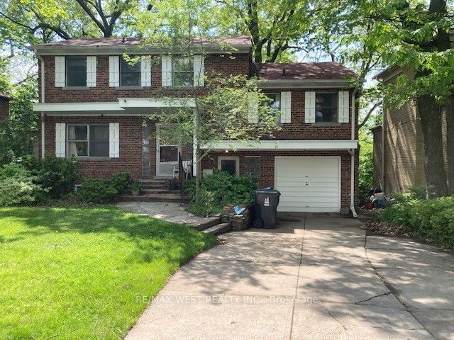 home for sale on 156 Humbervale Boulevard