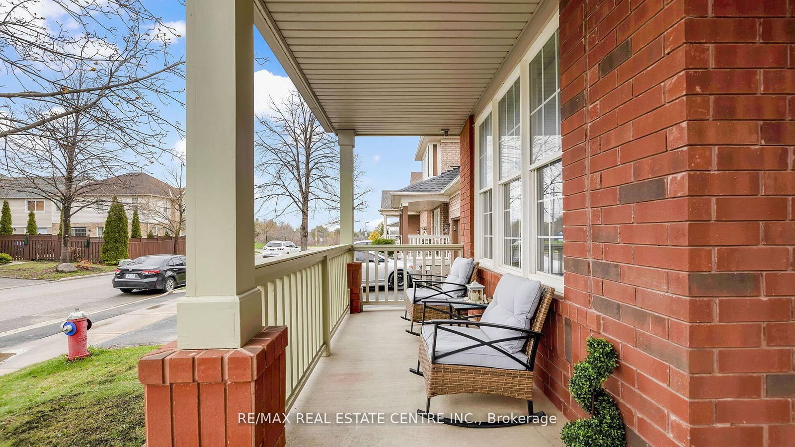 Listing Image 3