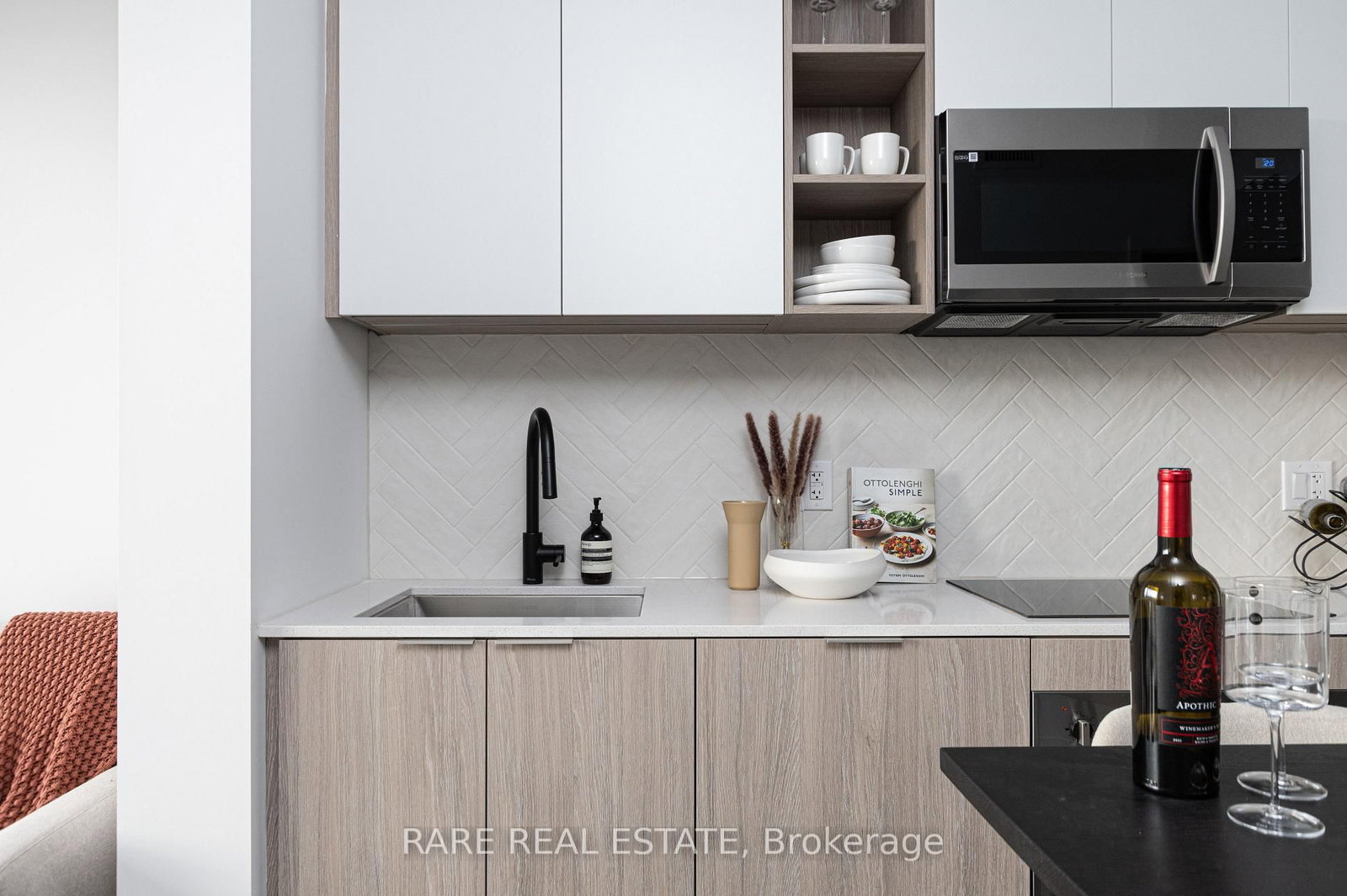 36 Zorra Street, Unit 3311 - Photo 2