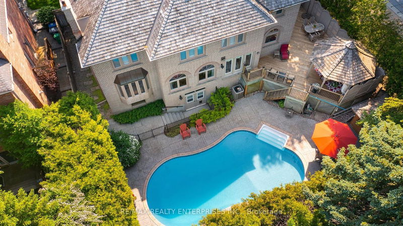 1301 Lindburgh Crt  Mississauga, L5H 4J2 | Image 31