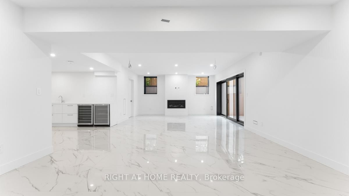Listing Image 34