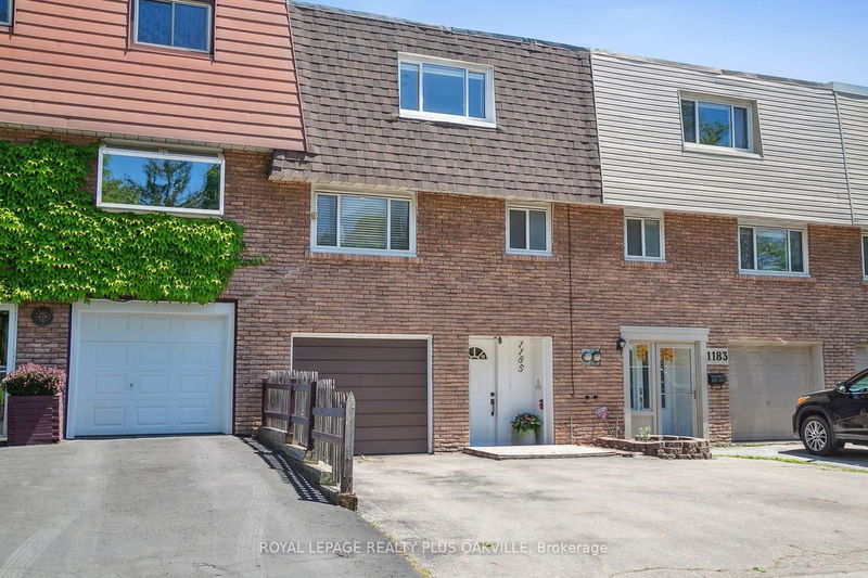 home for sale on 1185 Eighth Line