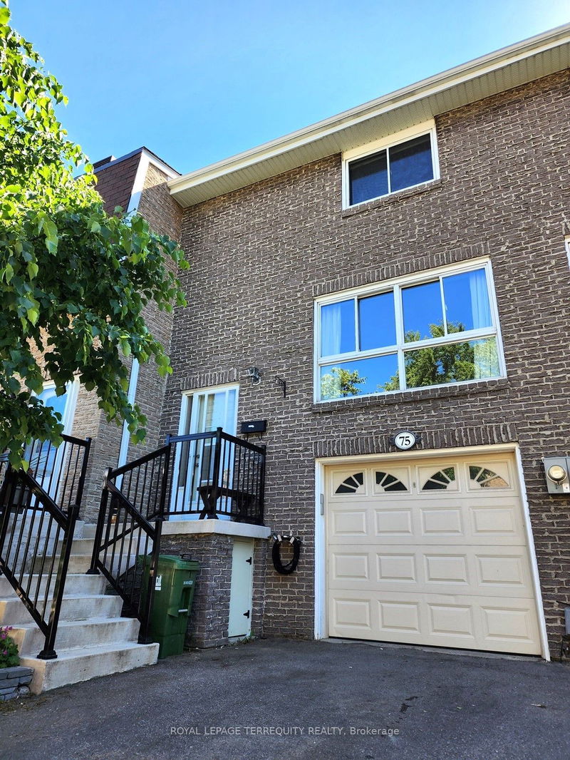 home for lease on 75-619 Rathburn Road