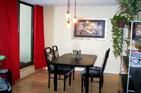 107 - 2556 Argyle Rd, Mississauga, L5B2H6 | Image 3