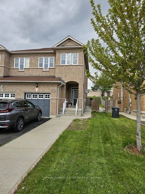 home for lease on Main-47 Seahorse Avenue