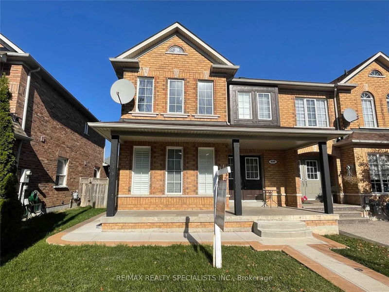 home for lease on 3235 EQUESTRIAN Crescent