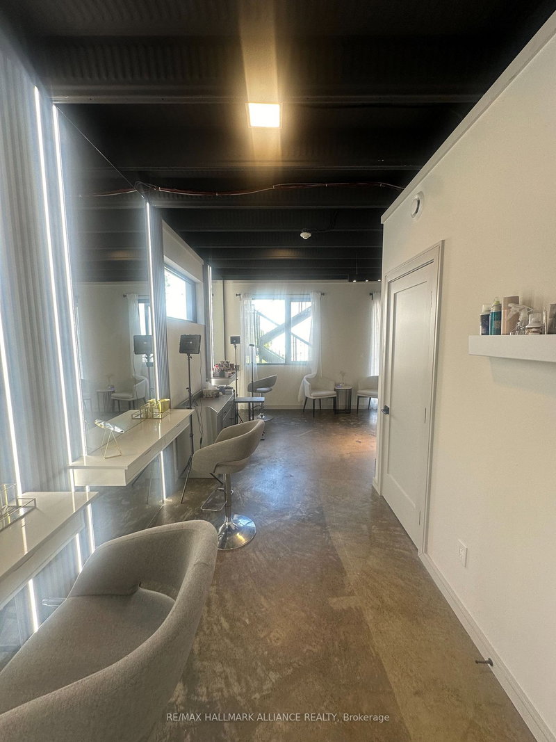 400 - 155 Thirtieth St, Toronto, M8W 3C3 | Image 3