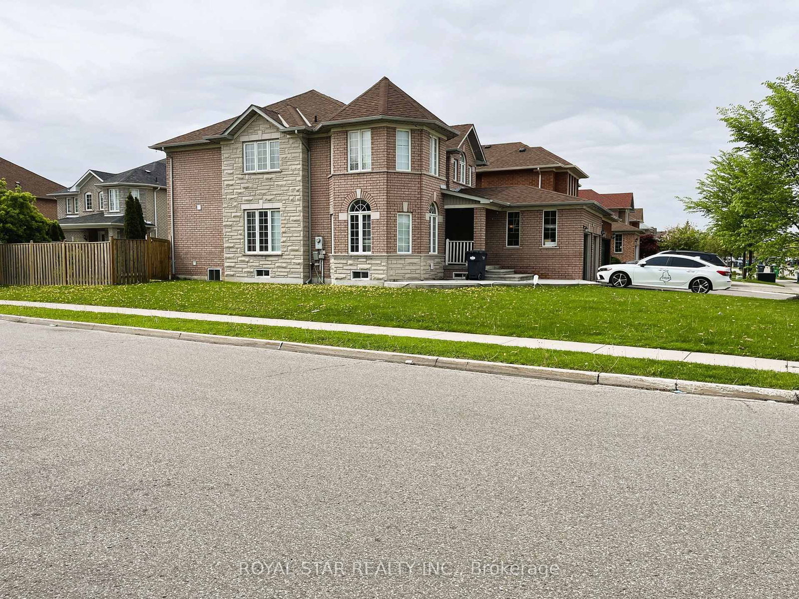 Listing Image 2