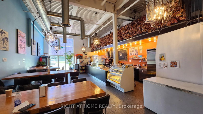 115 - 63 Wingold Ave, Toronto, M6B 1P8 | Image 2