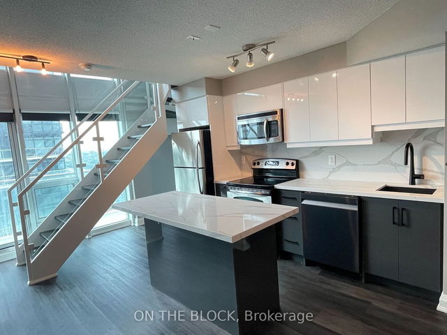 2107 - 155 Legion Road
