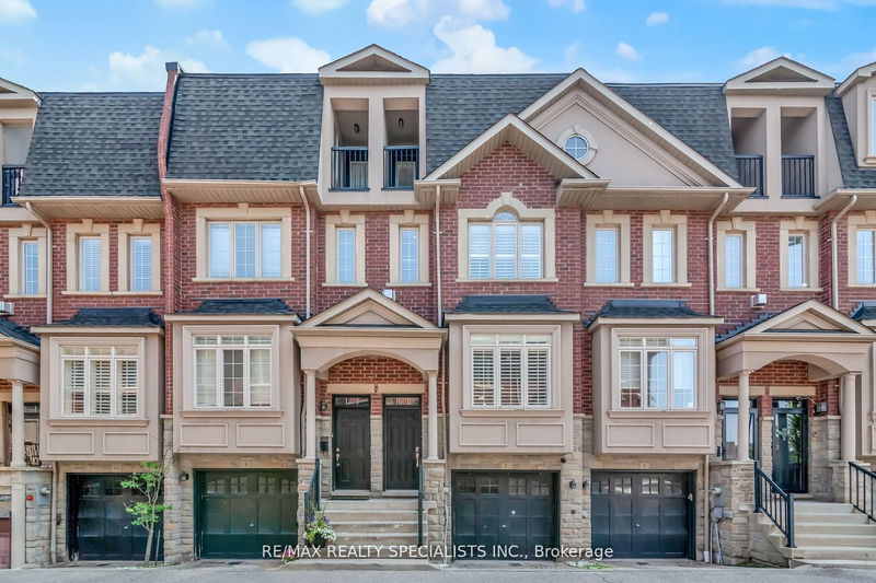 home for lease on 7 Streight Lane