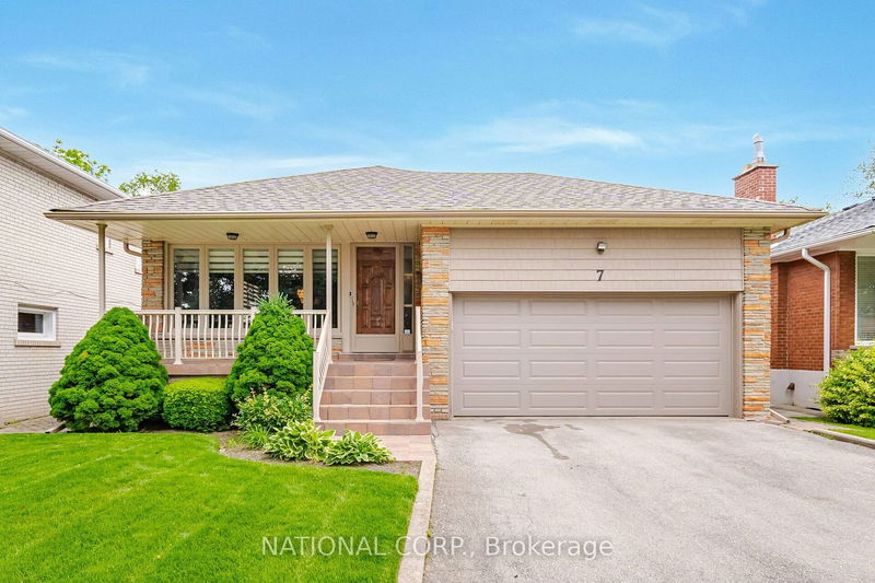 home for sale on 7 Kingsgate Crescent