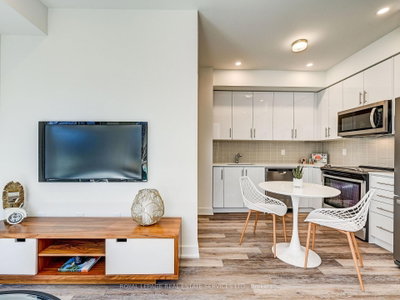 Unit 12 — 3492 Widdicombe Way — photo 3