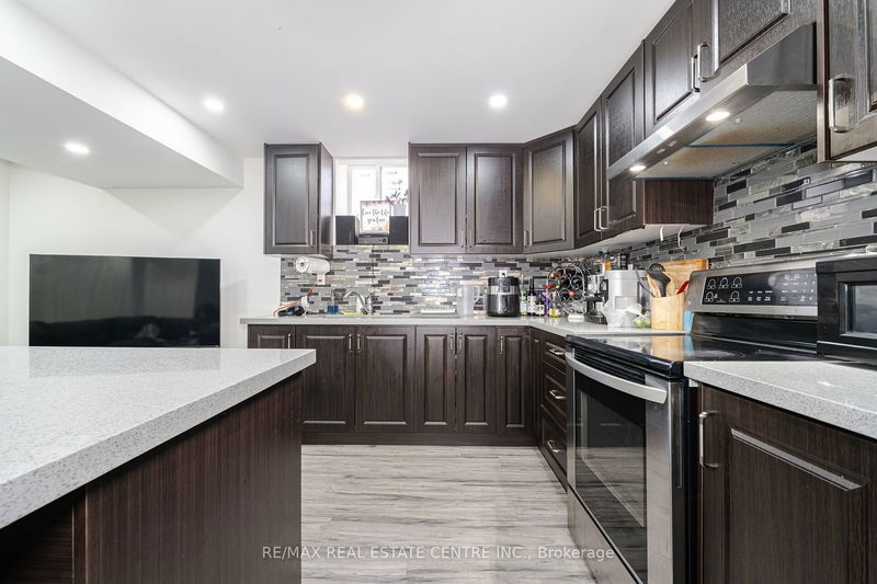 4 Landview Rd  Brampton, L6P 4G4 | Image 29