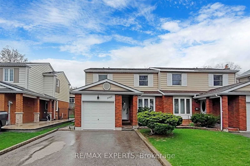 home for lease on 5955 Featherhead Crescent