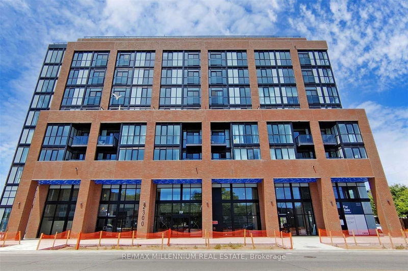 home for lease on 807-2300 St. Clair Avenue W