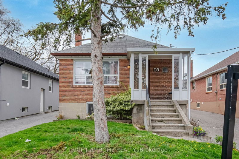 home for sale on 19 Hillary Avenue