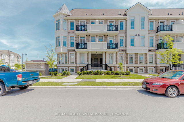 22 - 86 Preston Meadow Avenue