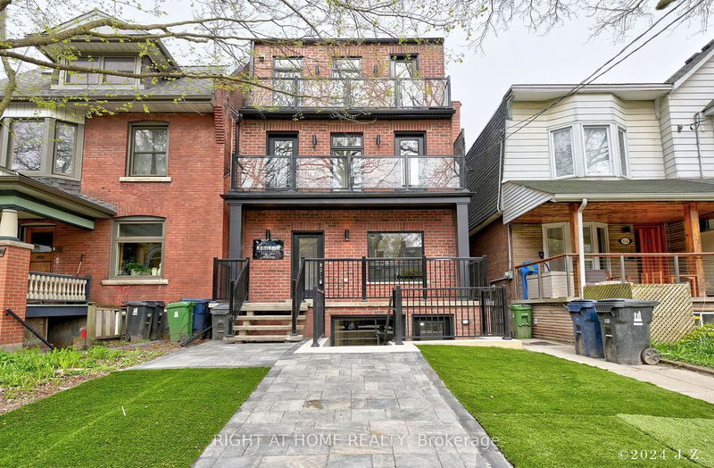 home for lease on UNIT #2-153 Macdonell Avenue W
