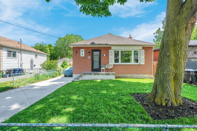 43 Holbrooke Avenue