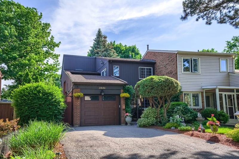 home for sale on 3446 Longleaf Court